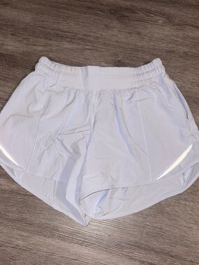 lululemon athletica light purple Hotty hot shorts